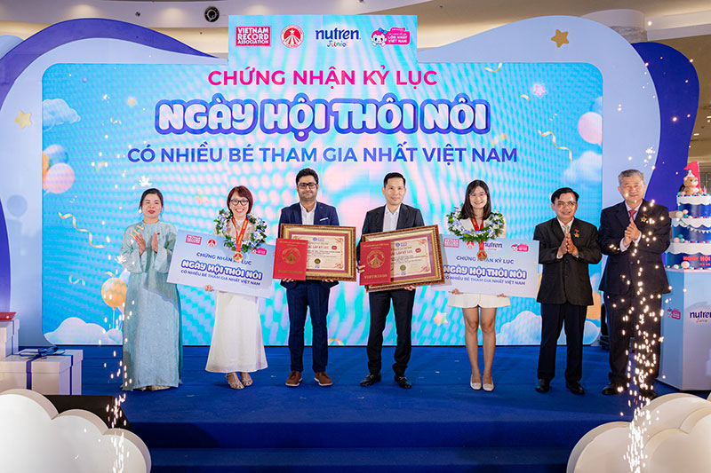 “Ngày hội thôi nôi” quy tụ hàng trăm gia đình, hướng tới xác lập kỷ lục Việt Nam -0