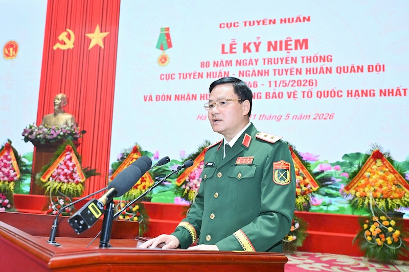 Cục Tuyên huấn đón nhận Huân chương Bảo vệ Tổ quốc hạng Nhất -0