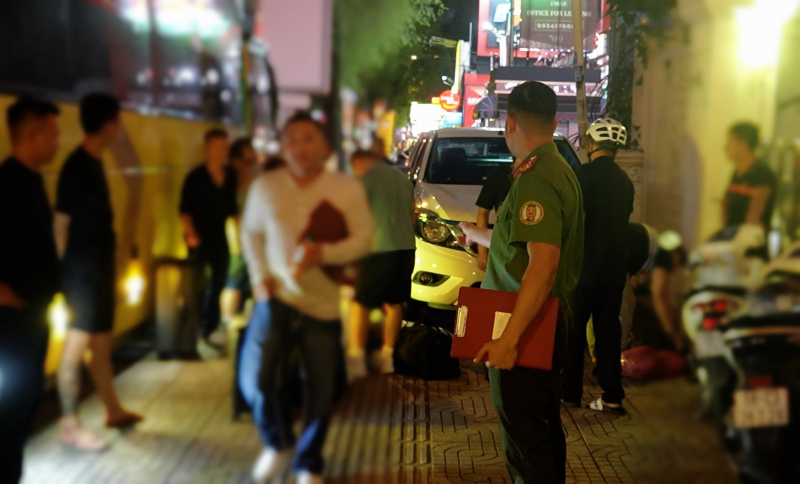 Công an TP Hồ Chí Minh tiếp nhận 33 công dân Việt Nam bị Hoa Kỳ trục xuất  -2
