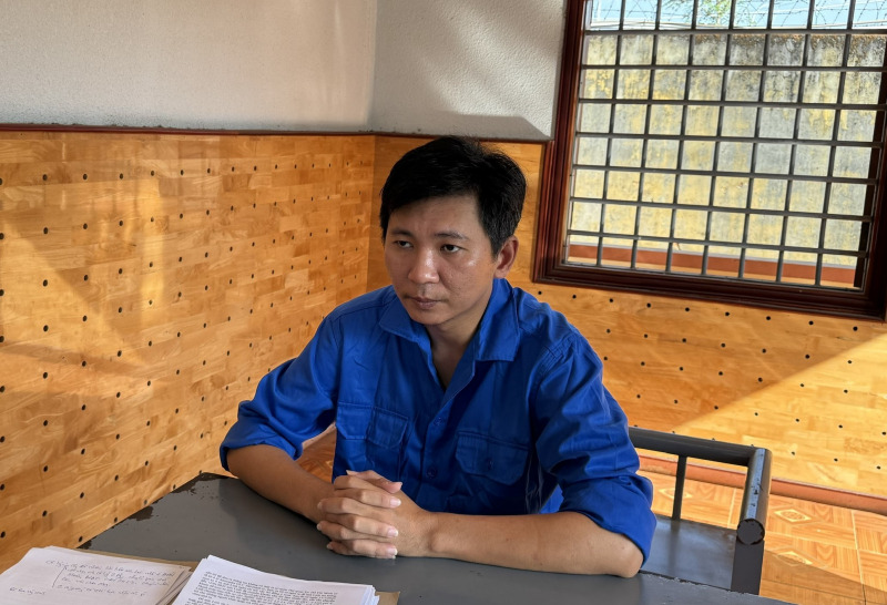 “Nổ” quen biết cán bộ hải quan để lừa bán xe Meccedes giá rẻ -0