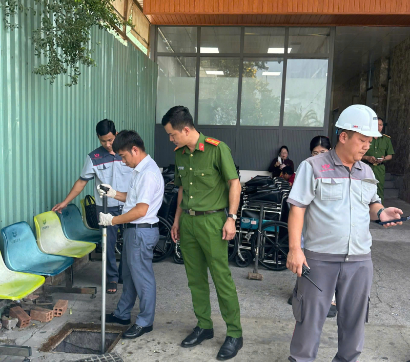 Phát hiện bệnh viện xả nước thải chưa qua xử lý ra môi trường -0