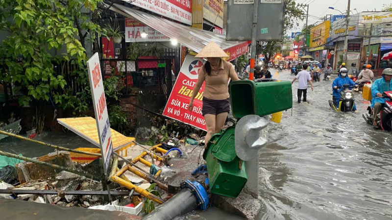 TP Hồ Chí Minh chủ động ứng phó với ngập lụt -3