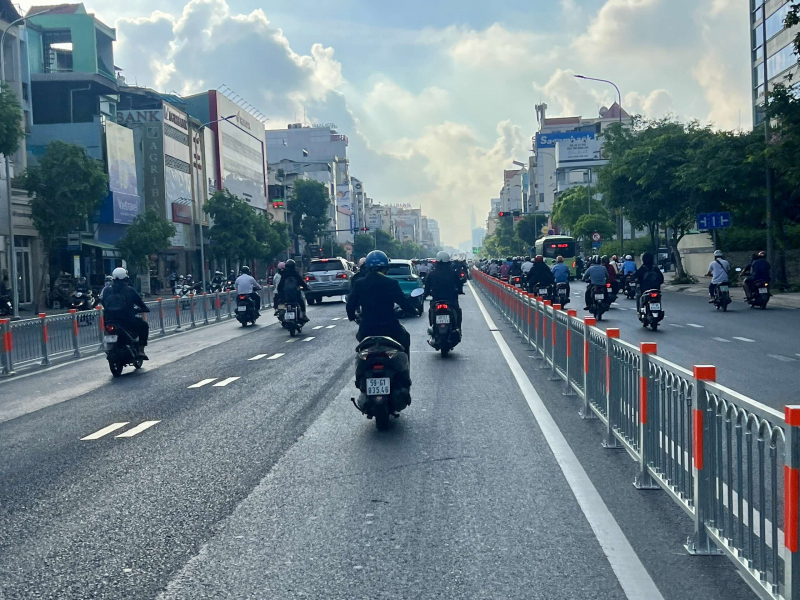 TP Hồ Chí Minh triển khai hàng loạt giải pháp kéo giảm ùn tắc giao thông -0