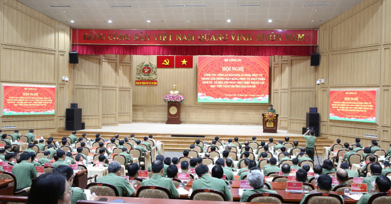 Thứ trưởng Phạm Thế Tùng: Giải phóng mặt bằng phải lấy lợi ích của nhân dân làm trung tâm -0
