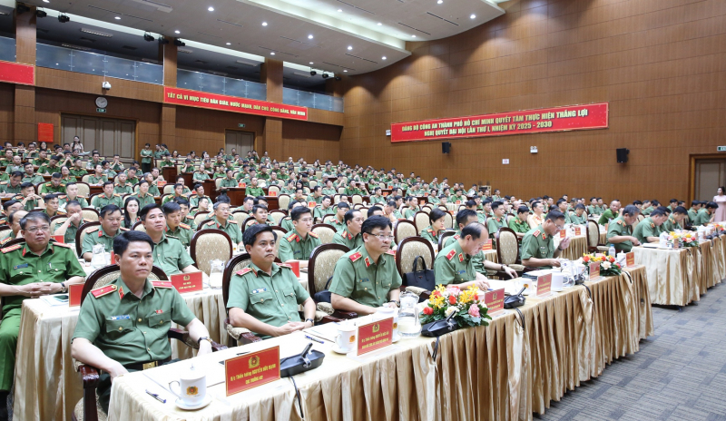 Tiếp tục phát huy hiệu quả công tác người nước ngoài xuyên suốt từ cấp Bộ đến cơ sở -0