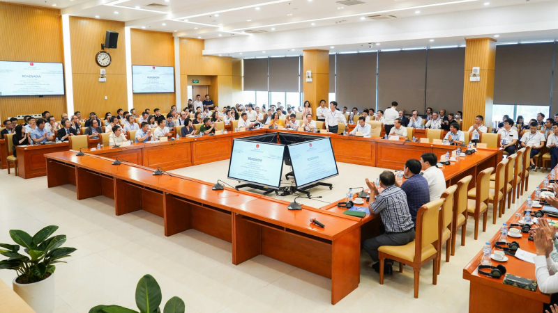Roadshow Bộ Xây dựng “hút” các nhà tư vấn, doanh nghiệp nước ngoài  -0