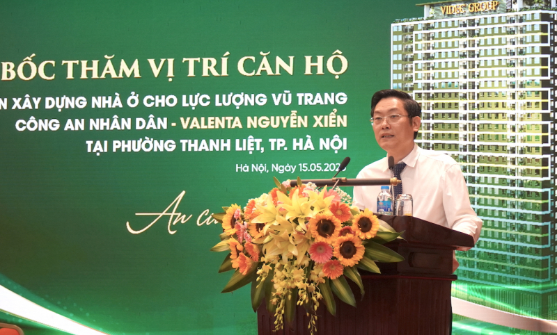Bộ Công an lần đầu tiên tổ chức cho hơn 200 cán bộ, chiến sĩ bốc thăm vị trí nhà ở xã hội -1