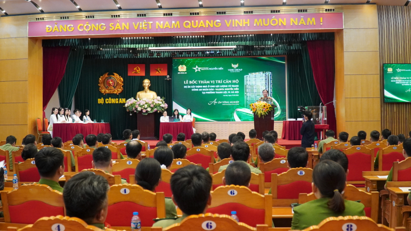 Bộ Công an lần đầu tiên tổ chức cho hơn 200 cán bộ, chiến sĩ bốc thăm vị trí nhà ở xã hội -4