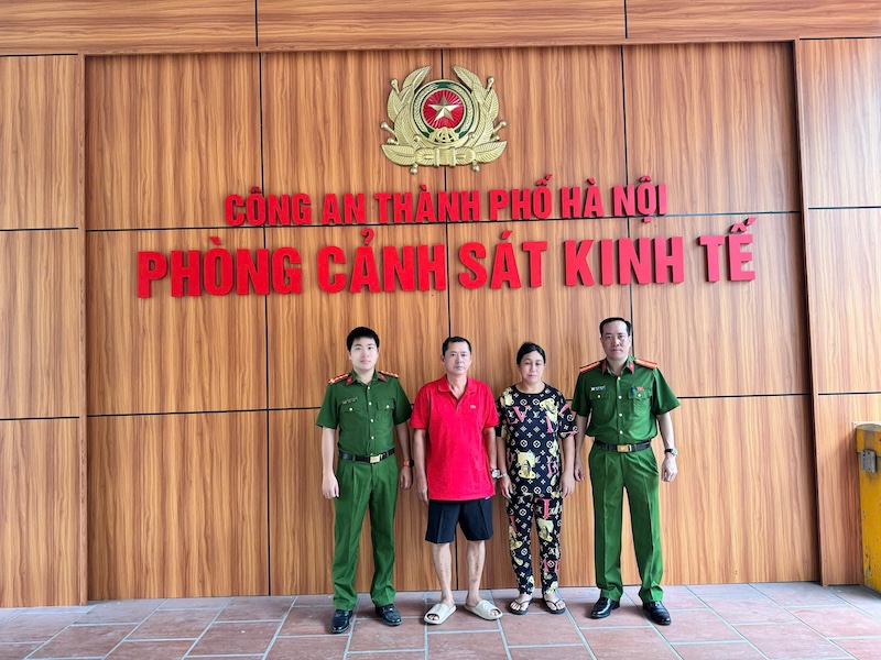 Bắt hai vợ chồng trốn truy nã 19 năm lẩn trốn tại Campuchia -0