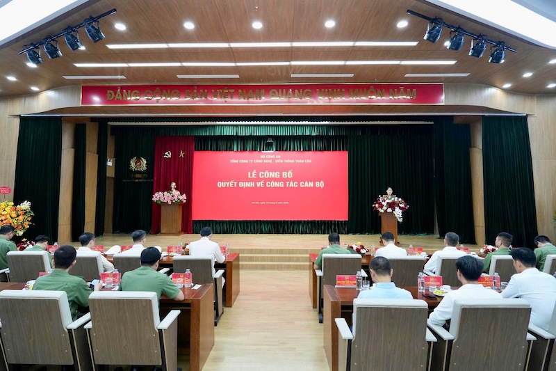 Công bố quyết đinh về công tác cán bộ của Tổng công ty GTEL -0
