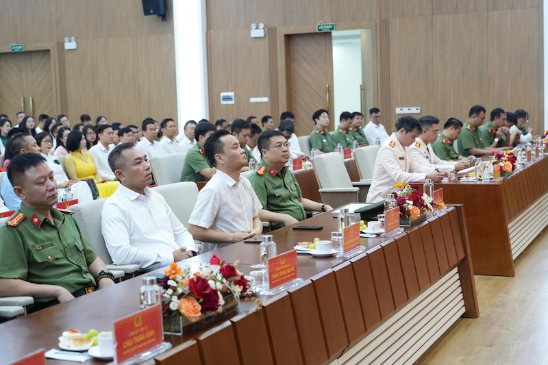 Công bố quyết đinh về công tác cán bộ của Tổng công ty GTEL -0
