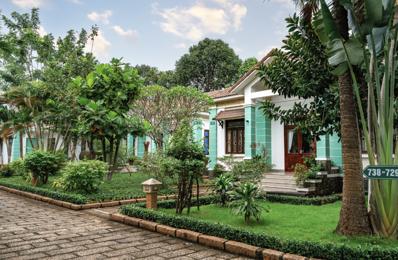 Bản giao hưởng của quy mô và sự tĩnh lặng -0