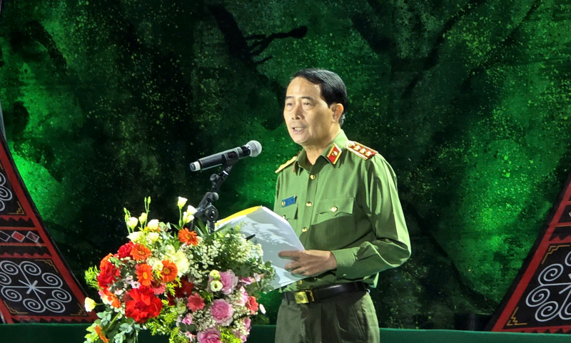 “Vì bình yên bản làng” sẽ được lan tỏa, trở thành điểm sáng trong công tác dân vận, tuyên truyền của lực lượng Công an -0