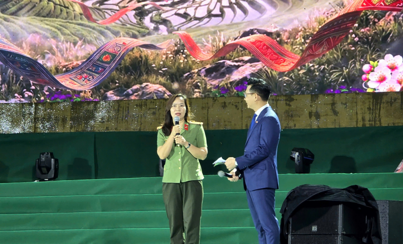“Vì bình yên bản làng” sẽ được lan tỏa, trở thành điểm sáng trong công tác dân vận, tuyên truyền của lực lượng Công an -0