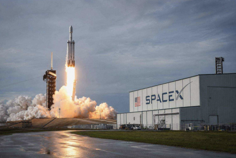 SpaceX của tỷ phú Elon Musk tăng tốc IPO vào giữa tháng 6? -0