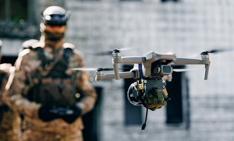 UAV giá rẻ khiến chiến tranh khó lường hơn -0