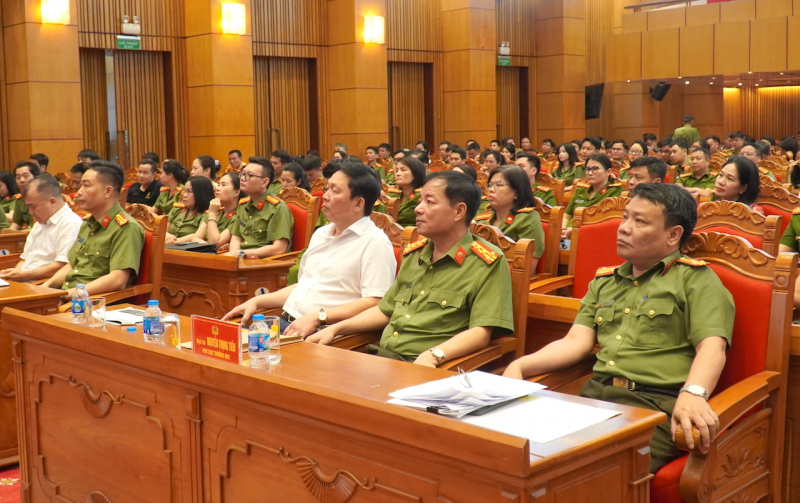 Công khai, minh bạch trong ngày bốc thăm nhà ở xã hội dành cho lực lượng CAND -0