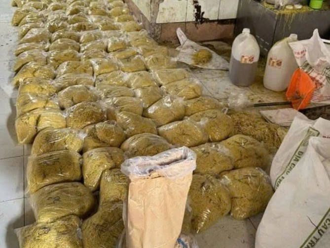 Nỗi lo thực phẩm bẩn bủa vây bữa ăn -0