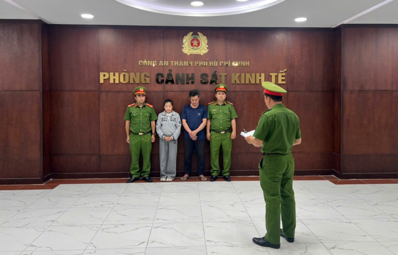 Triệt phá đường dây sản xuất hơn 4 tấn bột ngọt giả trong cao điểm 45 ngày đêm -0